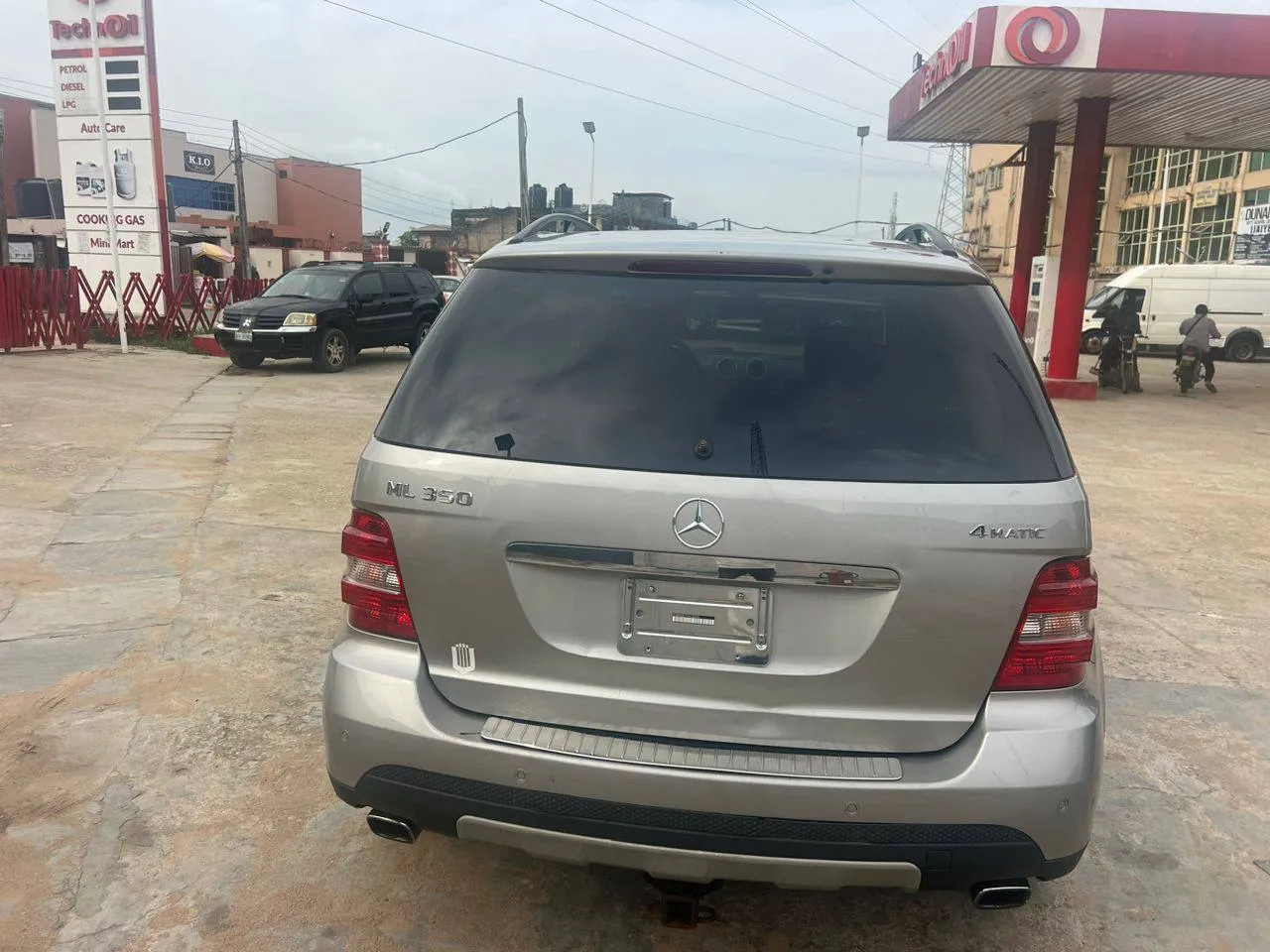 Lexus TX 350
